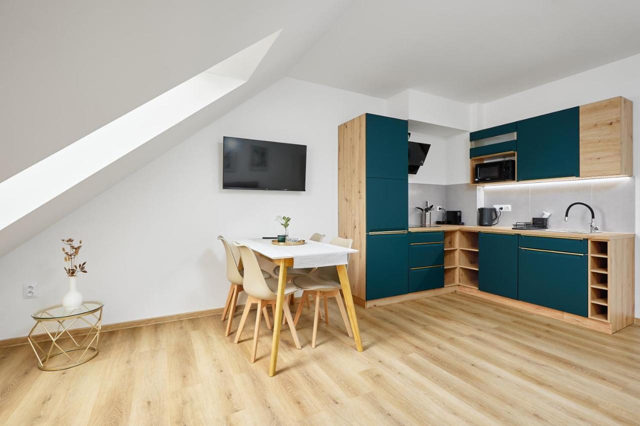 44 Apart-hotel 4*